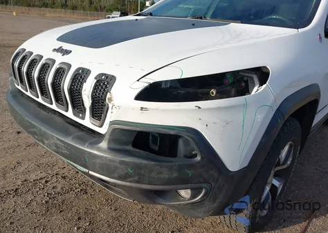 2015 Jeep Cherokee Trailhawk z USA, uszkodzony, nr VIN 1C4PJMBS6FW503362